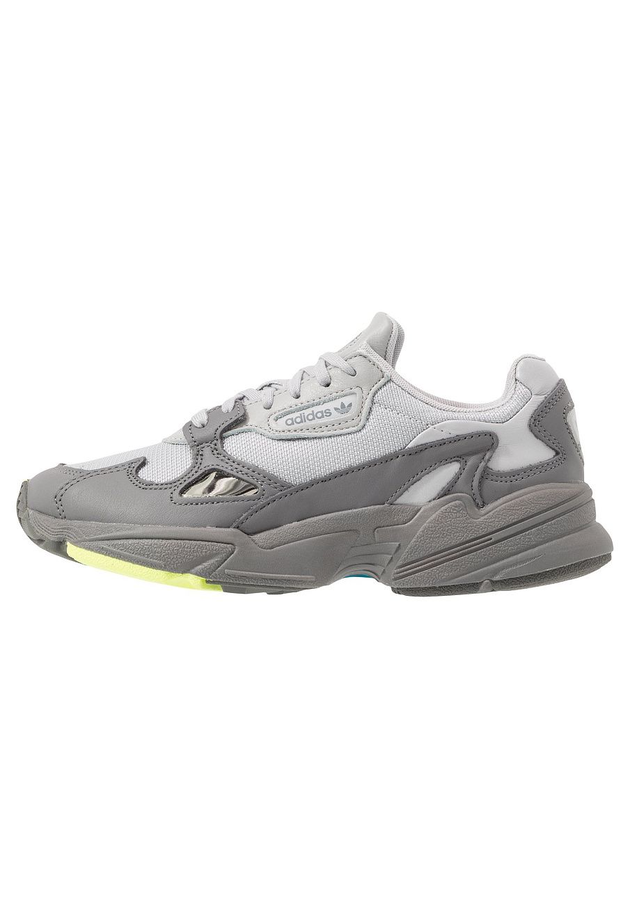 Фото № 2 с приближением к товару «‎Adidas Falcon »