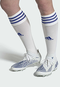 Фото № 2 с приближением к товару «‎Adidas Edge Artificial Grass »