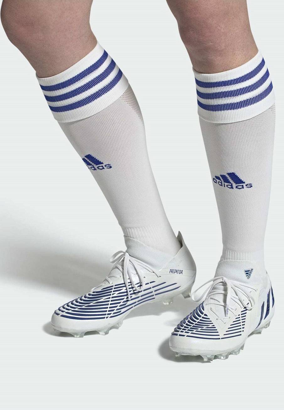 Фото № 2 с приближением к товару «‎Adidas Edge Artificial Grass »
