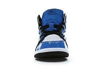 Фото № 2 с приближением к товару «‎Jordan 1 Mid»