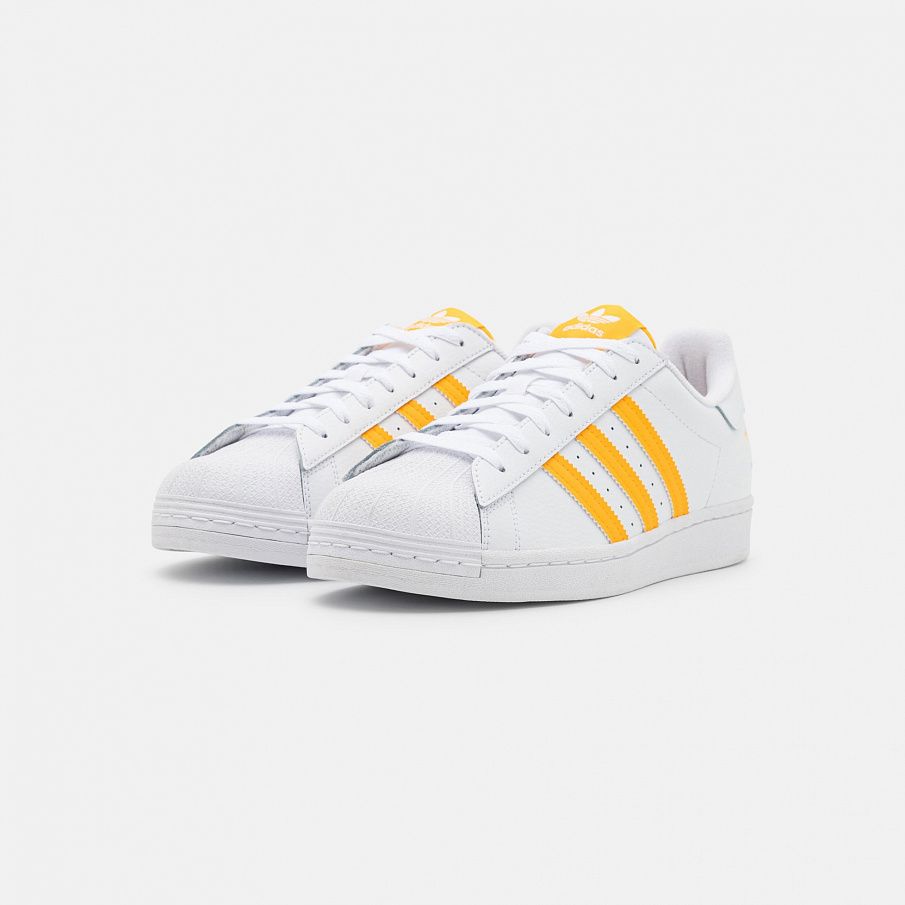 Фото № 2 с приближением к товару «‎Adidas Superstar »