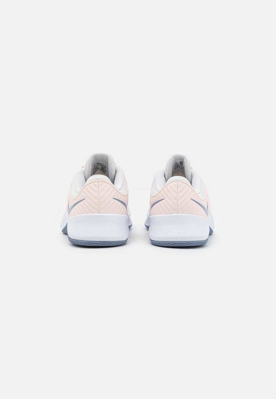 Фото № 3 с приближением к товару «‎Nike Mc Trainer»