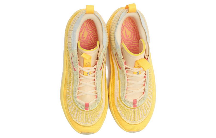 Фото № 3 с приближением к товару «‎ Nike Cosmic Unity 3 Basketball shoes»