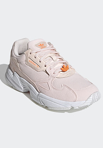 Фото № 4 с приближением к товару «‎Adidas Shoes »