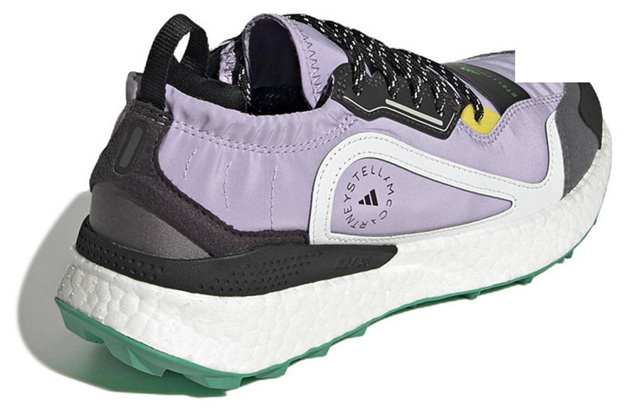 Фото № 4 с приближением к товару «‎ adidas Outdoorboost Running shoes»