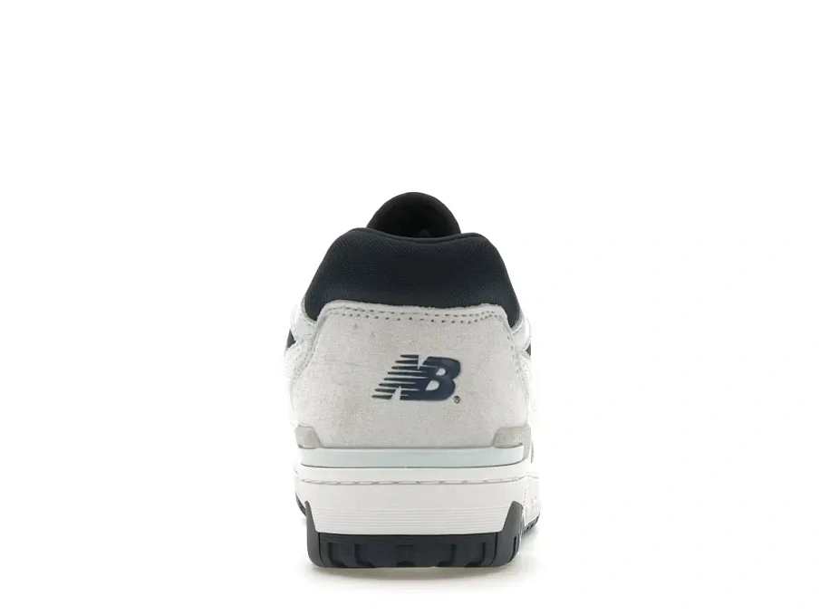 Фото № 4 с приближением к товару «‎New Balance 550»