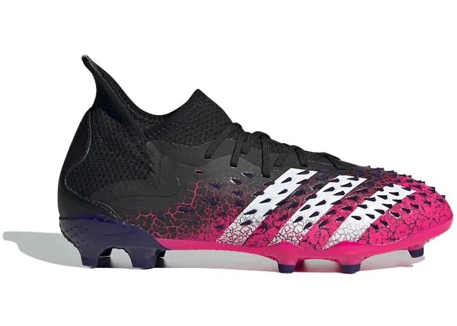 Фото № 1 с приближением к товару «‎adidas Predator Freak 1 FG J Demonskin Black Shock Pink»
