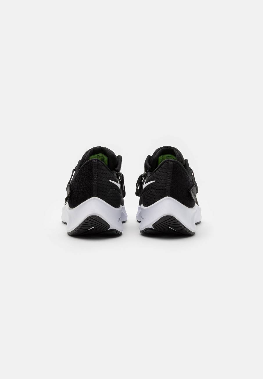Фото № 3 с приближением к товару «‎Nike Air Zoom Pegasus 38 Flyease 4e»