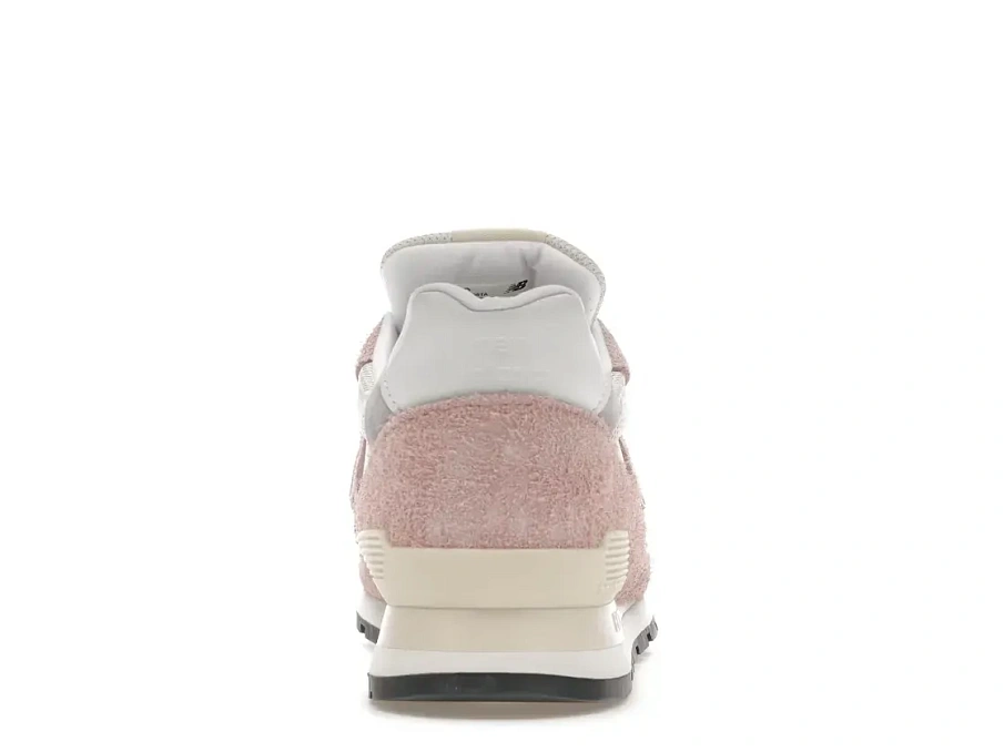 Фото № 4 с приближением к товару «‎New Balance 996»