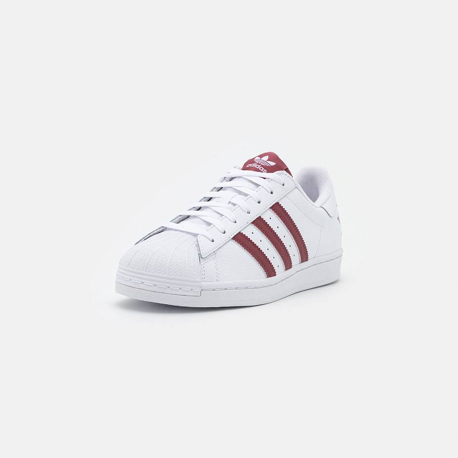 Фото № 2 с приближением к товару «‎Adidas Superstar »