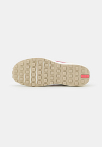 Фото № 5 с приближением к товару «‎Nike Waffle One »