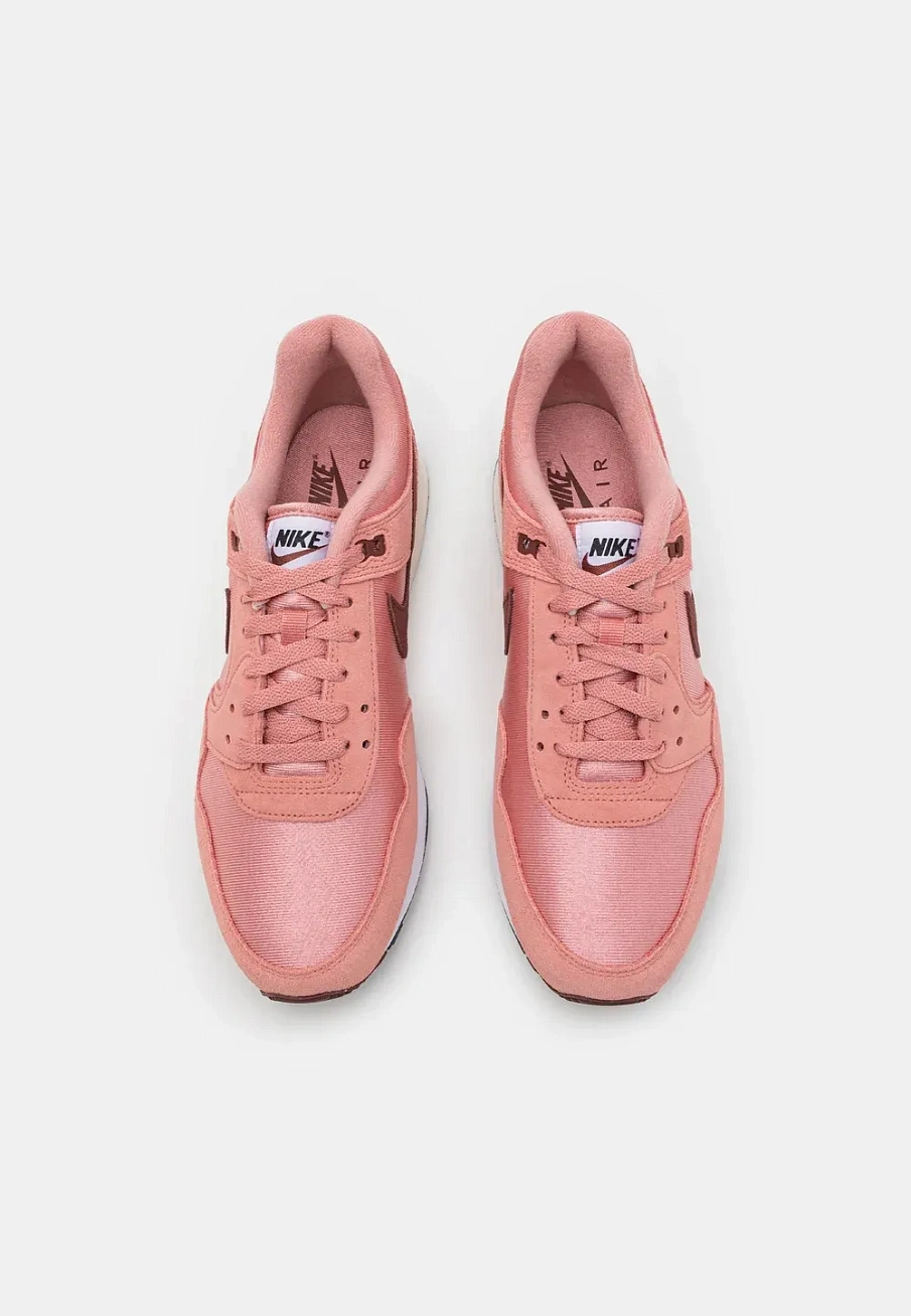 Фото № 4 с приближением к товару «‎AIR PEGASUS 89»
