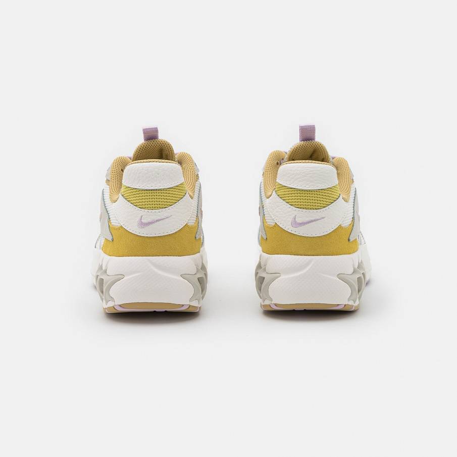 Фото № 3 с приближением к товару «‎Nike Zoom Air Fire »