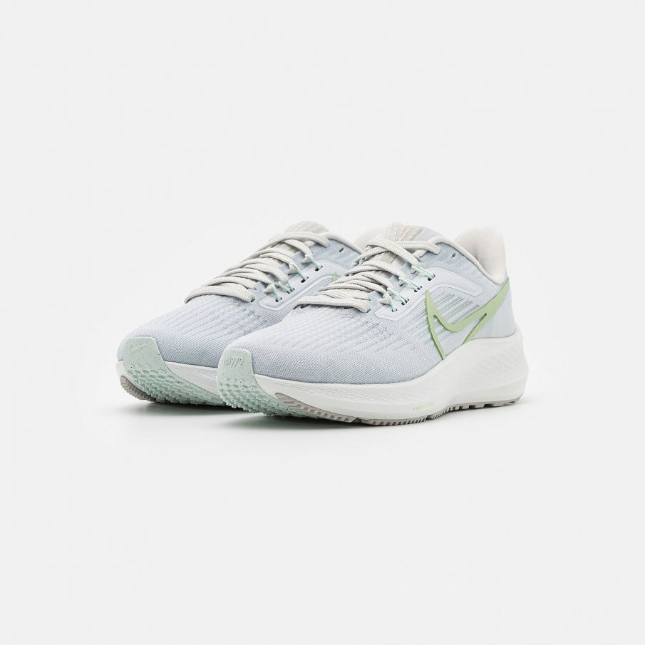 Фото № 2 с приближением к товару «‎Nike Air Zoom Pegasus 39»