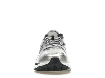 New Balance 860v2 - 2