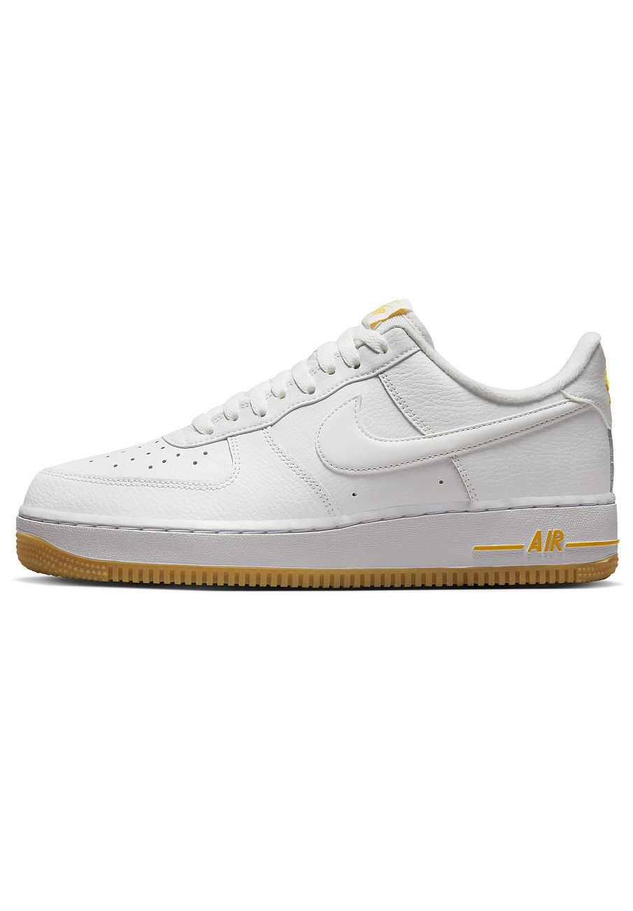 Фото № 1 с приближением к товару «‎Nike Air Force 1 ’07 »