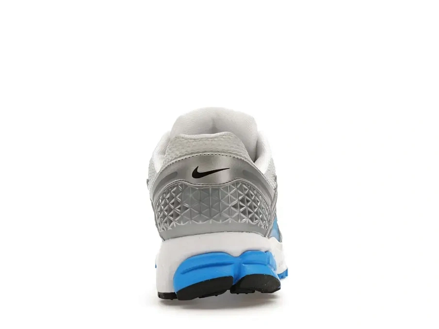 Фото № 4 с приближением к товару «‎Nike Zoom Vomero 5»