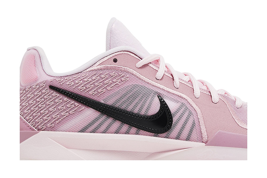 Фото № 3 с приближением к товару «‎Nike Women's Sabrina 2 Triple Double»