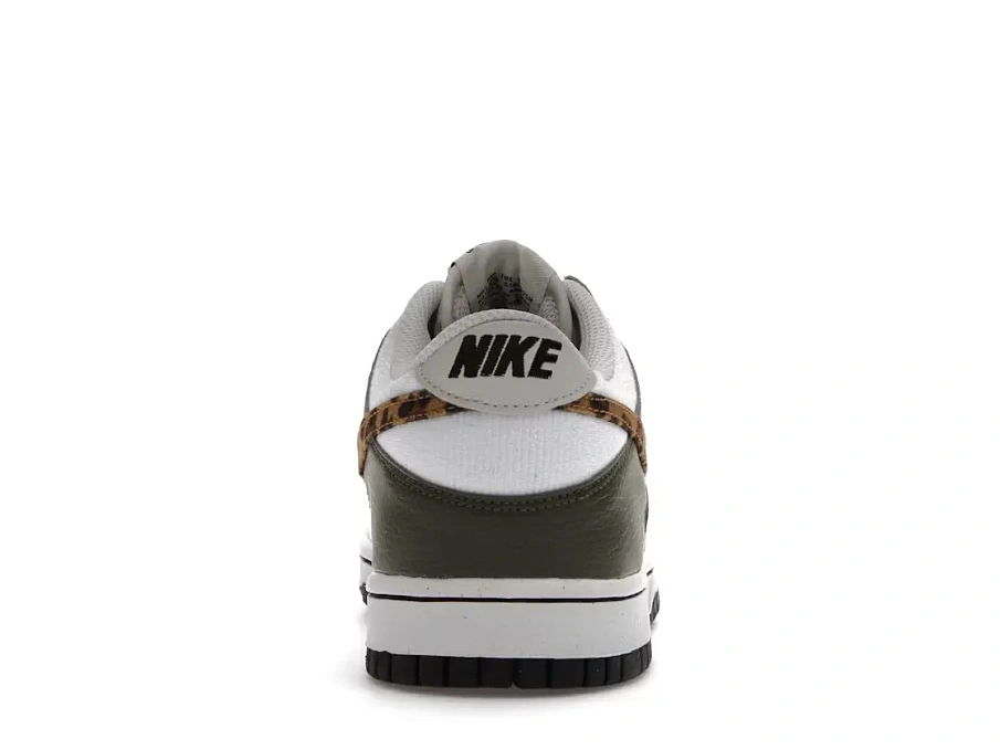 Фото № 4 с приближением к товару «‎Nike Dunk Low»
