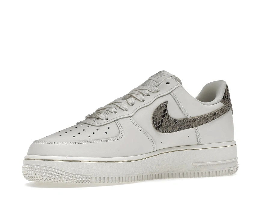 Фото № 5 с приближением к товару «‎Nike Air Force 1 Low 07 Snakeskin Phantom »
