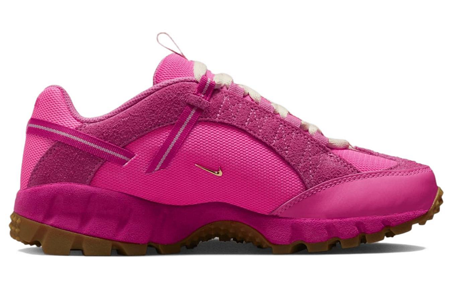 Фото № 2 с приближением к товару «‎ Nike Nike x Jacquemus Sports Casual Shoes»