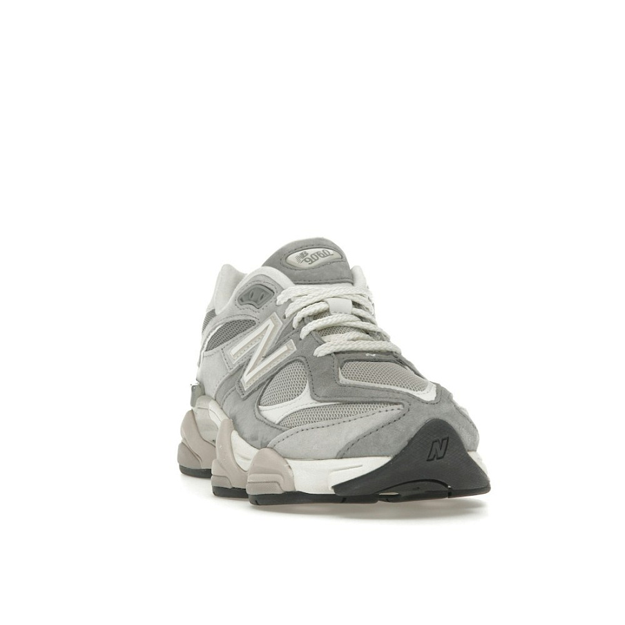 Фото № 2 с приближением к товару «‎New Balance 9060 Slate Grey Raincloud»