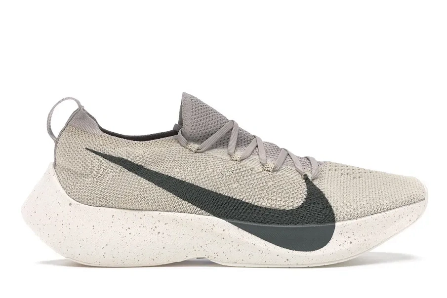 Фото № 1 с приближением к товару «‎Nike Vapor Street Flyknit String»