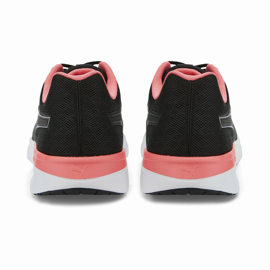 Фото № 4 с приближением к товару «‎Puma »