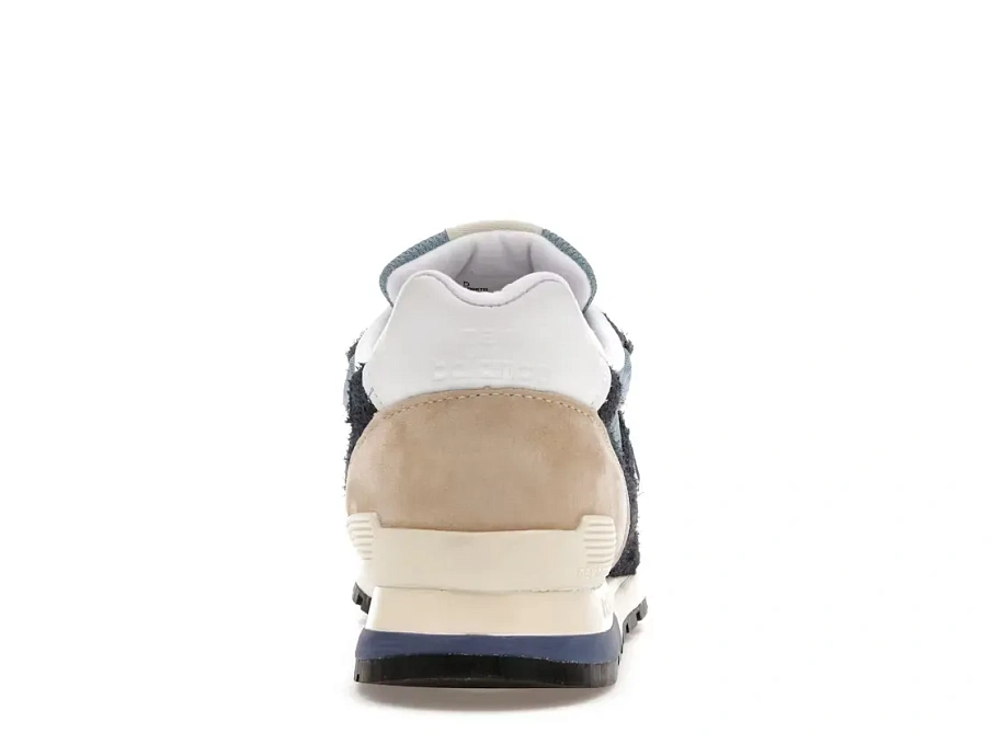 Фото № 4 с приближением к товару «‎New Balance 996»