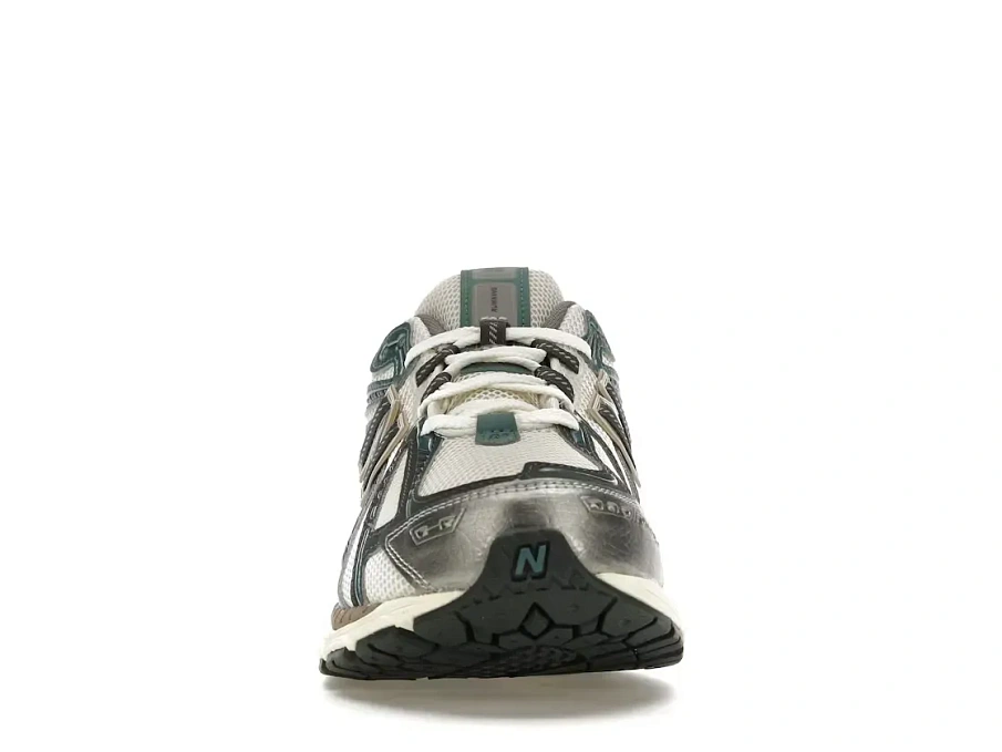Фото № 2 с приближением к товару «‎New Balance 1906R»