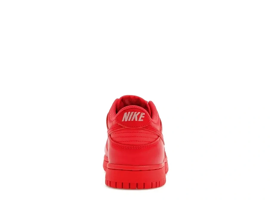 Фото № 4 с приближением к товару «‎Nike Dunk Low»
