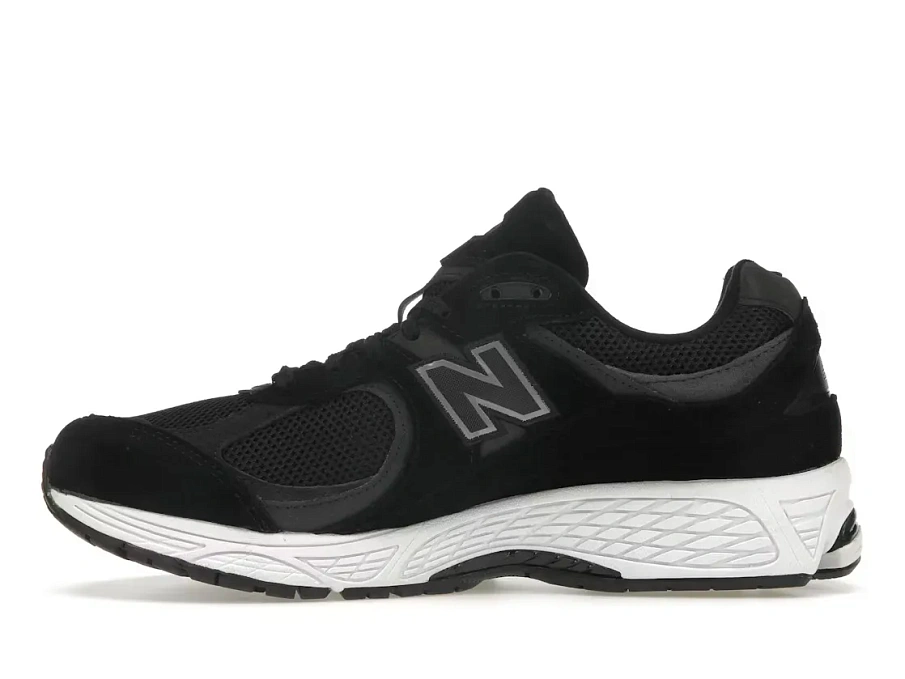 Фото № 3 с приближением к товару «‎New Balance 2002R»