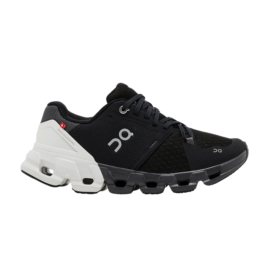 Фото № 1 с приближением к товару «‎ON Women's Cloudflyer 4 Wide Black White»