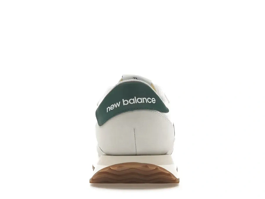 Фото № 4 с приближением к товару «‎New Balance 237»