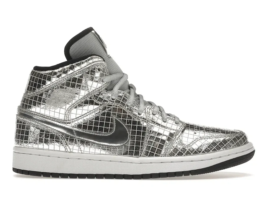 Фото № 1 с приближением к товару «‎Jordan 1 Mid SE Disco Metallic Silver »