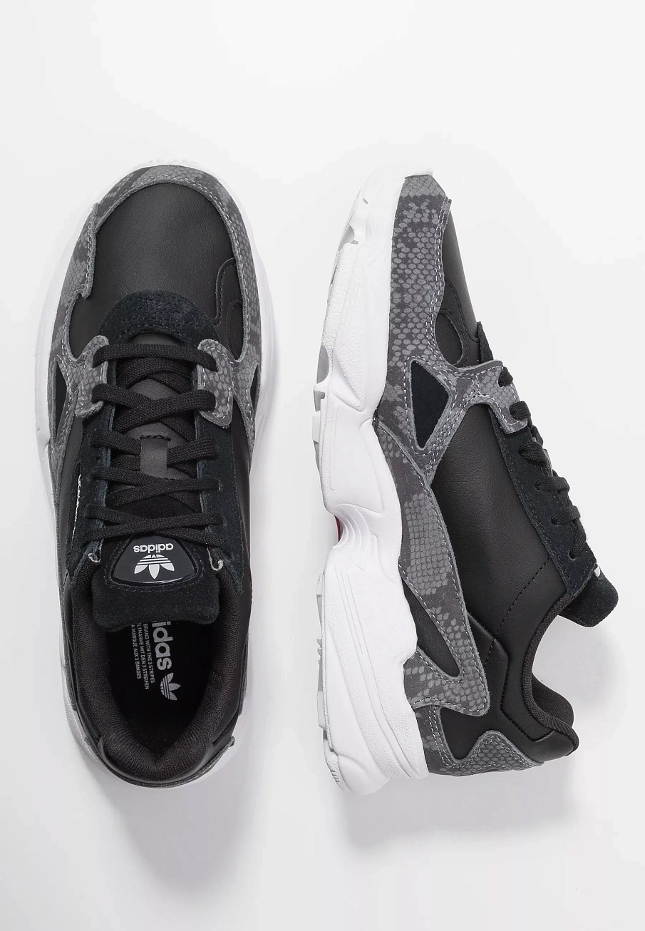 Фото № 3 с приближением к товару «‎Кроссовки Adidas SPAD111A0Z2-Q11-N»