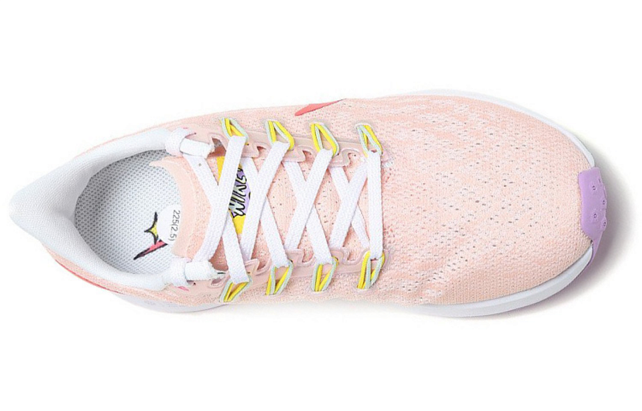 Фото № 4 с приближением к товару «‎Nike WMNS Air Zoom Pegasus 36 PinkPurple»