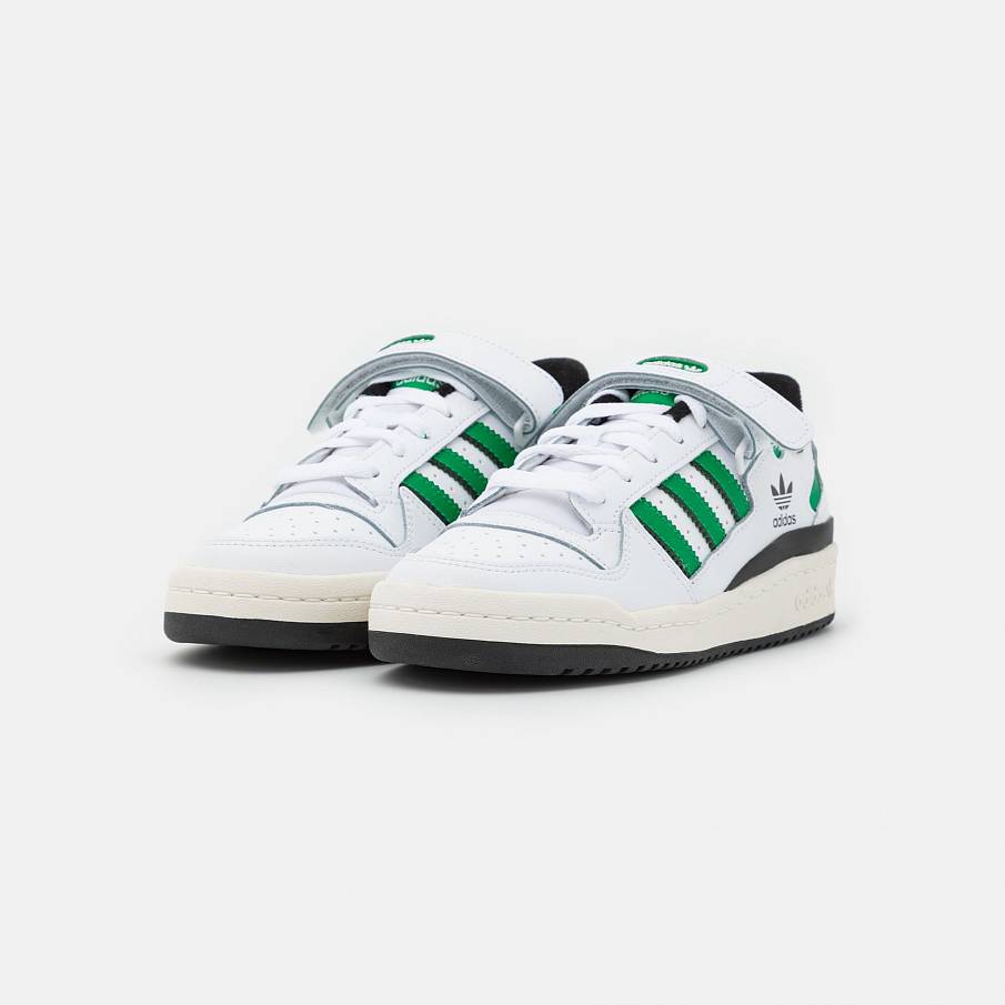 Фото № 5 с приближением к товару «‎Adidas Forum »