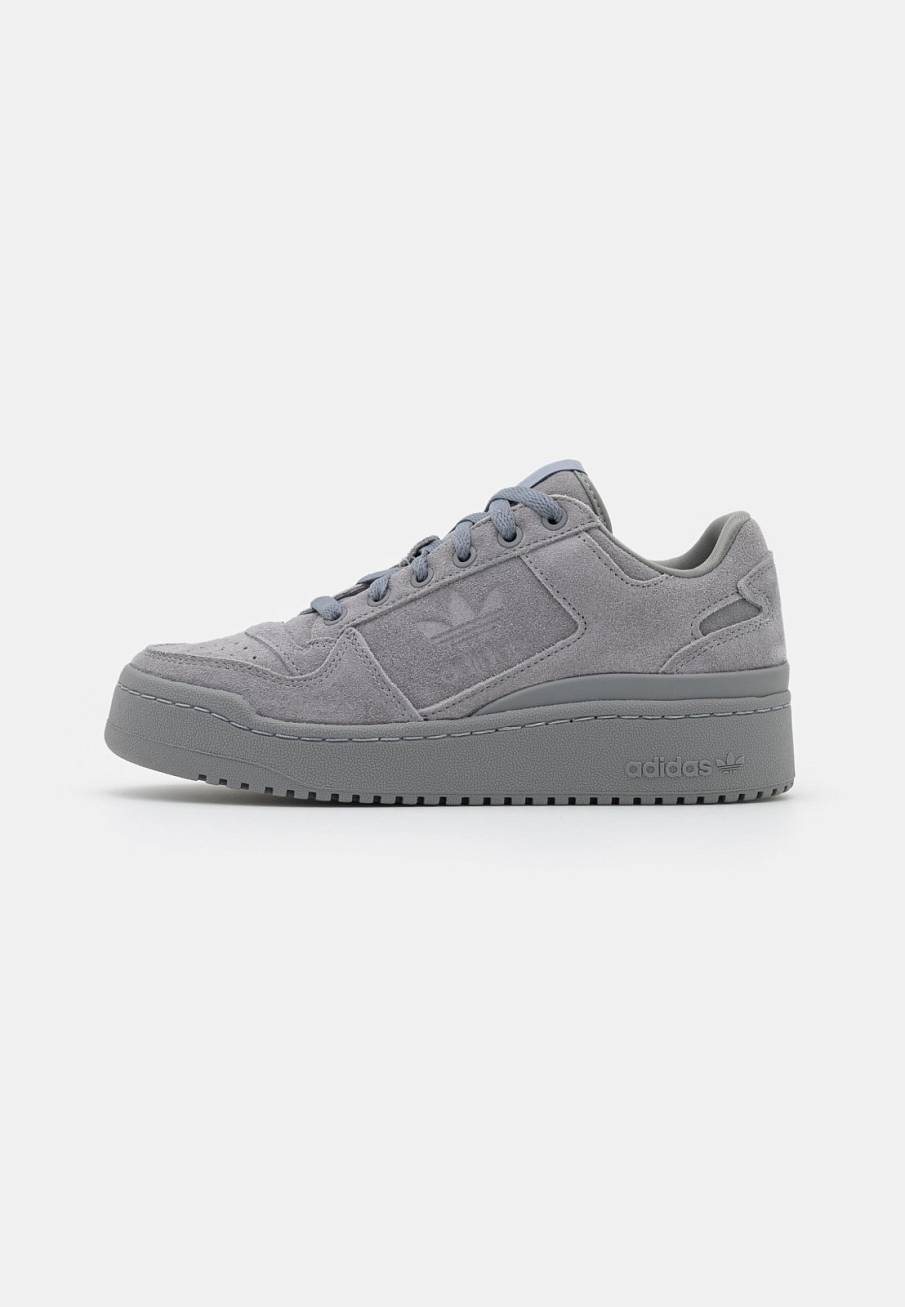 Фото № 1 с приближением к товару «‎Adidas Forum Bold »
