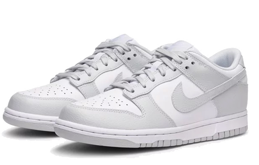 Фото № 3 с приближением к товару «‎Nike SB Dunk Low Women's»
