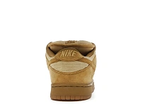 Фото № 4 с приближением к товару «‎Nike SB Dunk Low Reese Forbes Wheat»