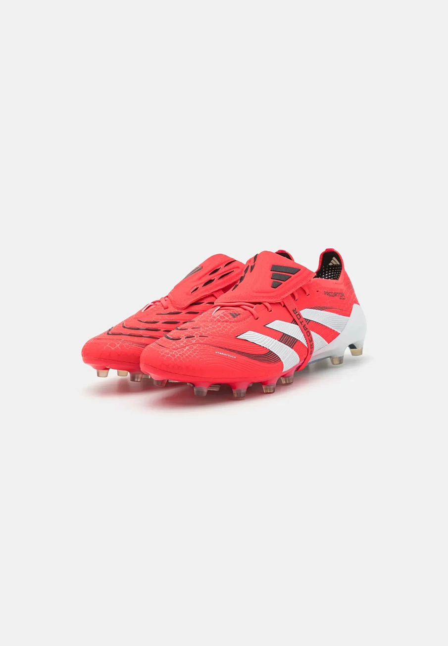 Фото № 2 с приближением к товару «‎PREDATOR ELITE ARTIFICIAL GRASS»