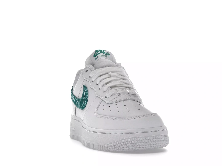 Фото № 3 с приближением к товару «‎Nike Air Force 1 Low '07 Essential White Green Paisley »