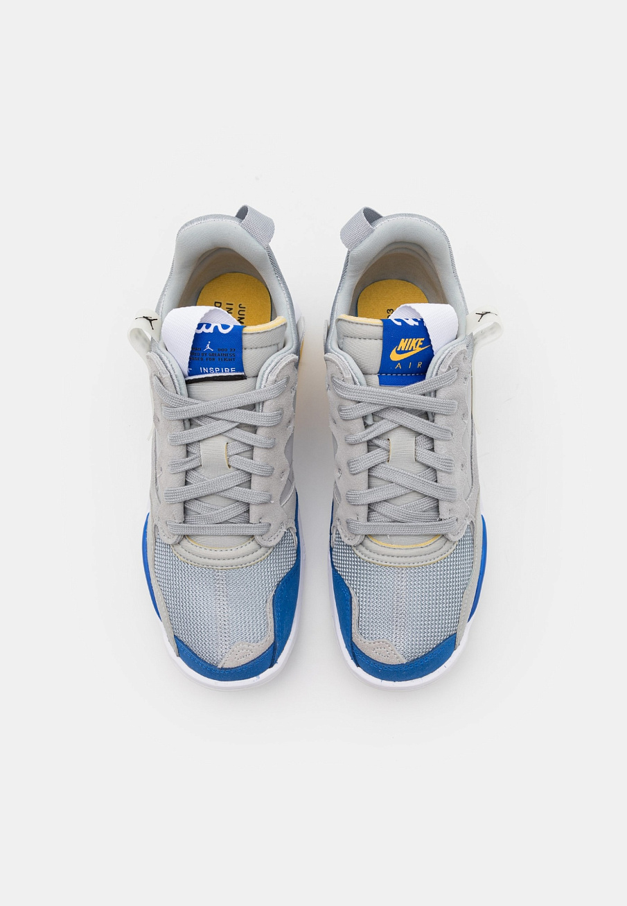 Фото № 4 с приближением к товару «‎Jordan Ma2 »