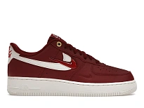 Фото № 1 с приближением к товару «‎Nike Air Force 1 Low '07 PRM Greatest Hits Pack Team Red»