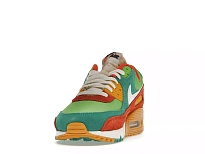 Фото № 2 с приближением к товару «‎Nike Air Max 90 SE Running Club»