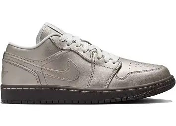 Jordan 1 Low SE