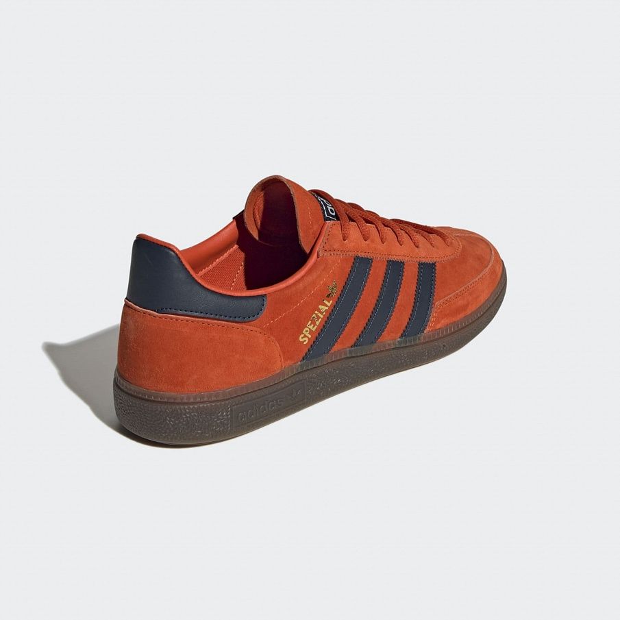 Фото № 4 с приближением к товару «‎Adidas Spezial »