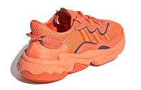 Фото № 4 с приближением к товару «‎adidas originals Ozweego J 'Hi-Res Coral'»