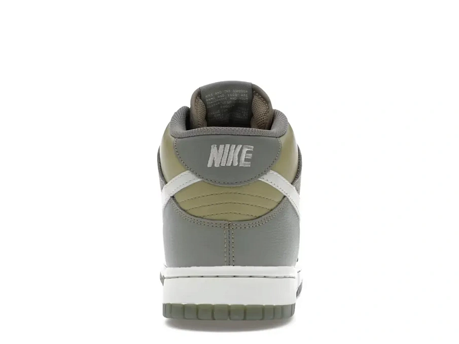 Фото № 4 с приближением к товару «‎Nike Dunk Mid»